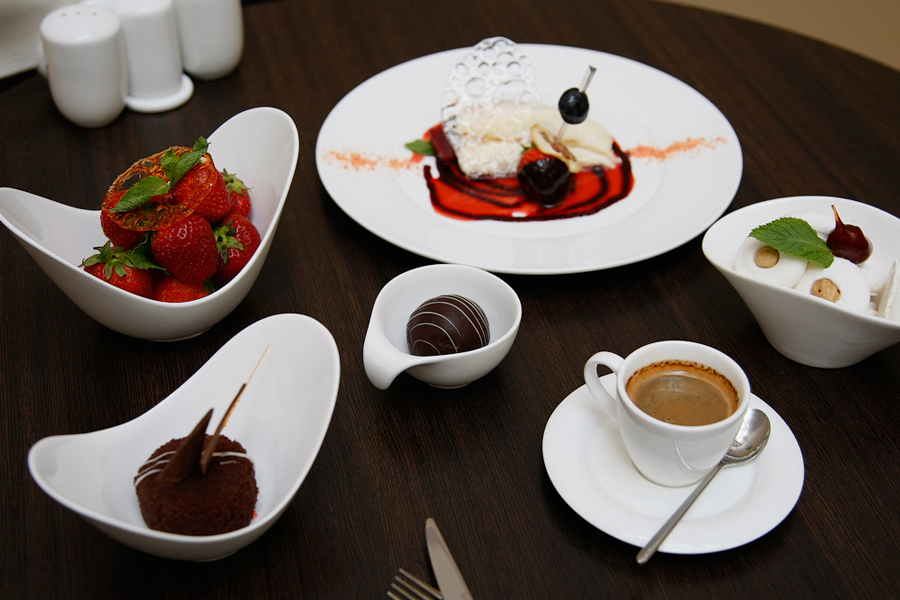 Тарелка мелкая «Sam&Squito» 270 мм 