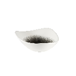 Салатник треугольный без борта Studio Prints Raku 0,37л d185мм Quartz Black Churchill RKBQTRB71