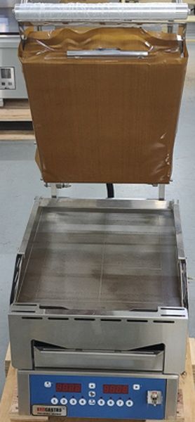 Гриль настольный REDGASTRO RGCS1F