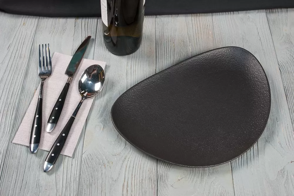 Блюдо овальное Black Star 290х200х30 мм фарфор P.L. Proff Cuisine