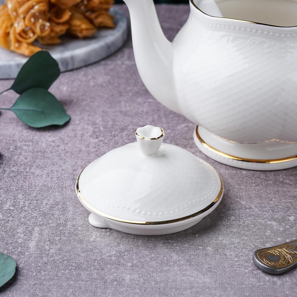 Чайник Gold Aristocrat 575 мл d 95 мм h96 мм Noble 313807-GOLD