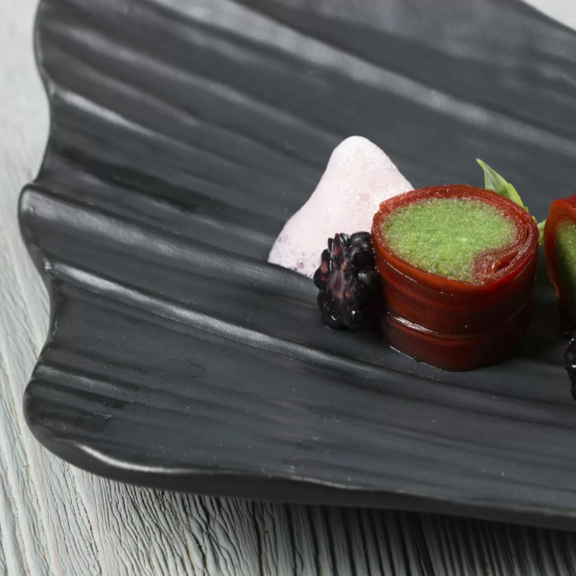 Блюдо черное Matsuyama 310*240 мм, P.L. Proff Cuisine